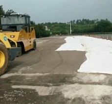 昌九高速廬山服務區道路水穩層攤鋪改造工程